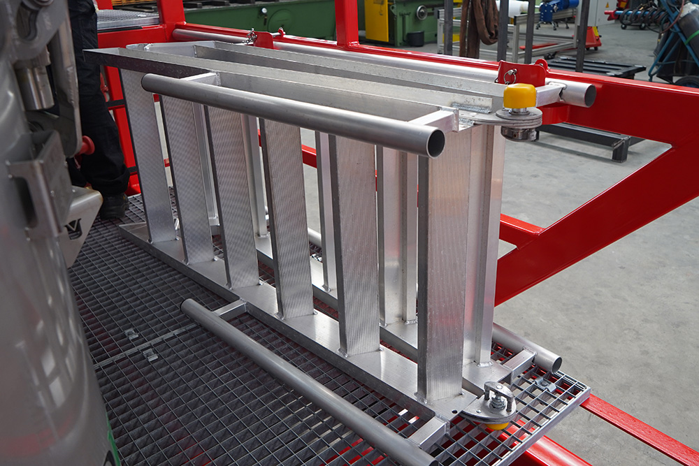 stackable filter unit red_folding_stair
